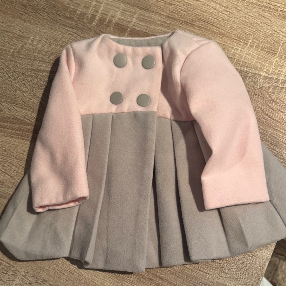 NWOT Tahari Baby Pleated Coat Jacket